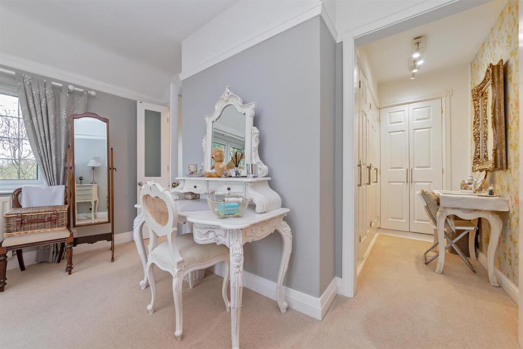 Additional image 20 of Kentish Lane, Brookmans Park