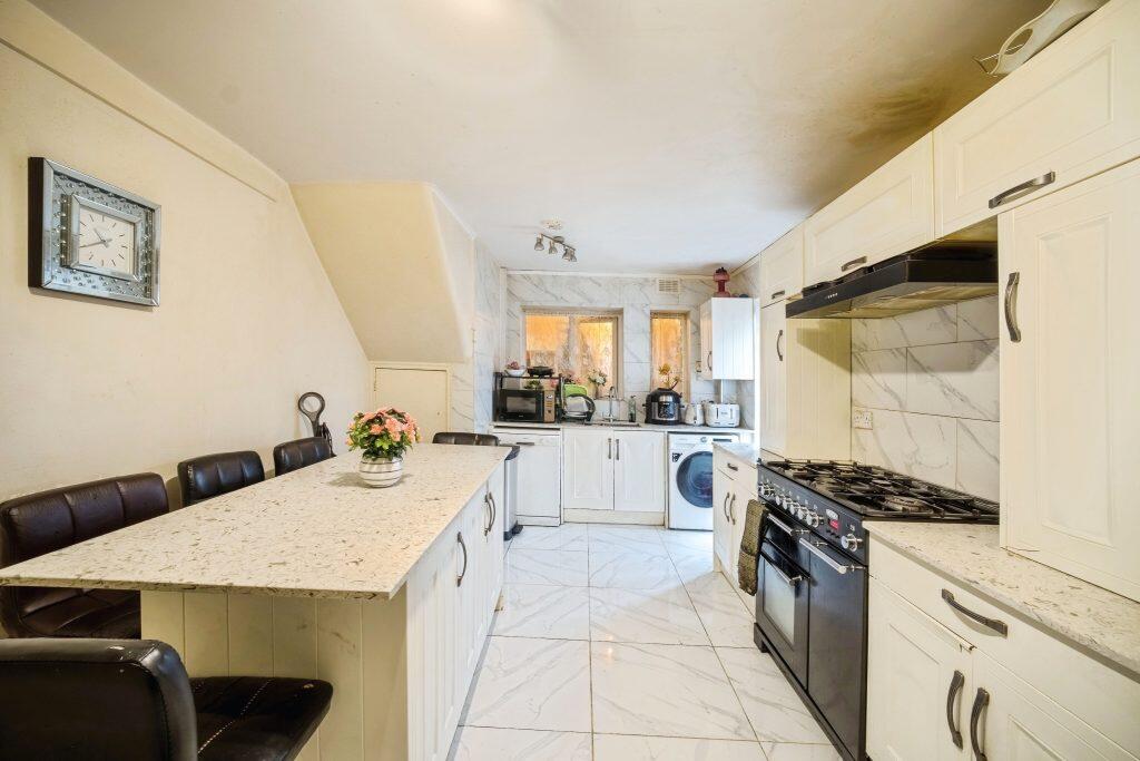 Additional image 8 of Crawford Road, Hatfield, AL10 0PF