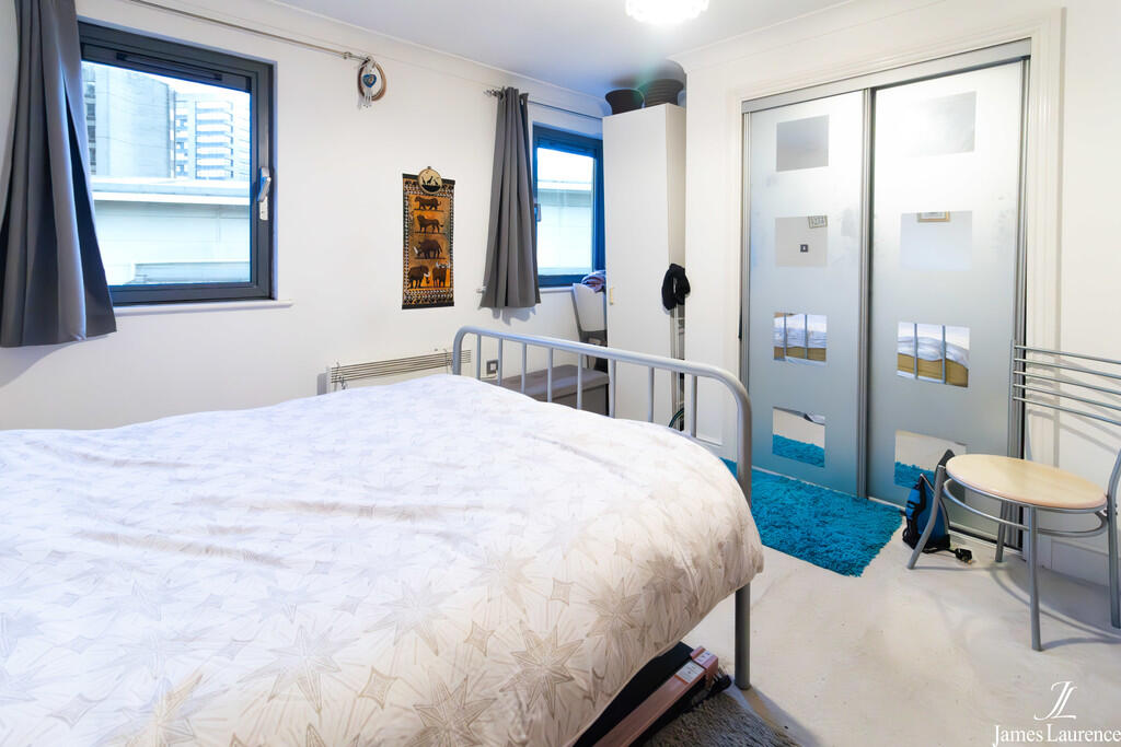 Additional image 8 of The Green Apartments, Broadway Plaza, B16