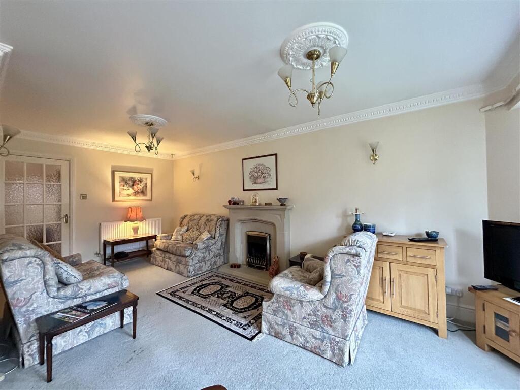 Additional image 21 of Welbeck Close, Halesowen