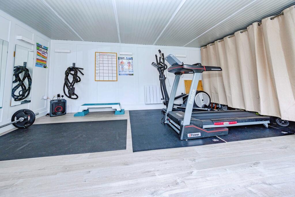 Additional image 28 of Caledon Road, St. Albans, AL2