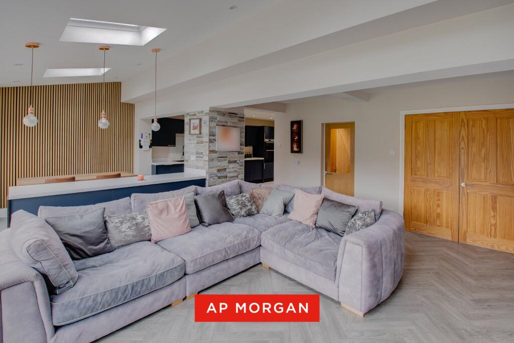 Additional image 7 of Golden Cross Lane, Catshill, Bromsgrove, Worcestershire, B61