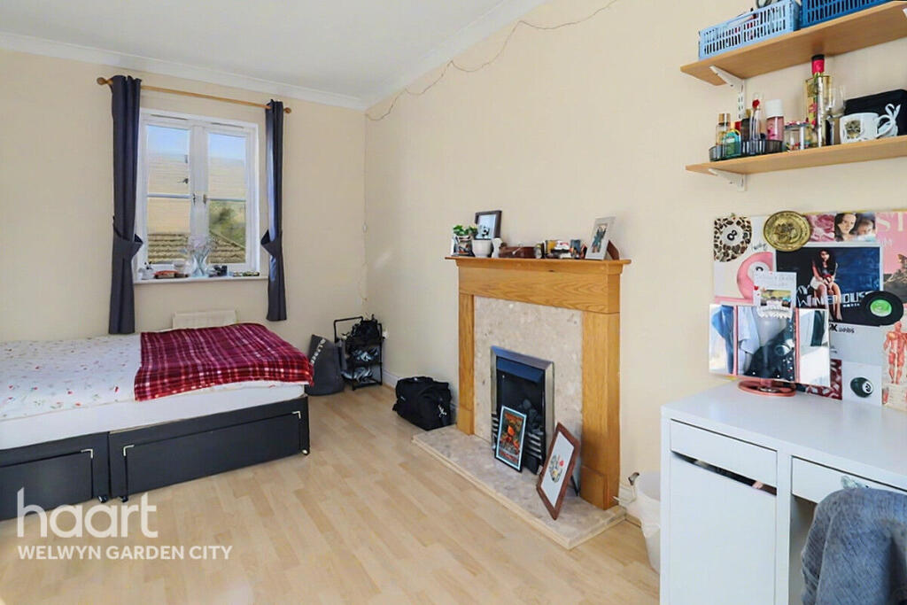 Additional image 10 of Fillingham Way, Hatfield