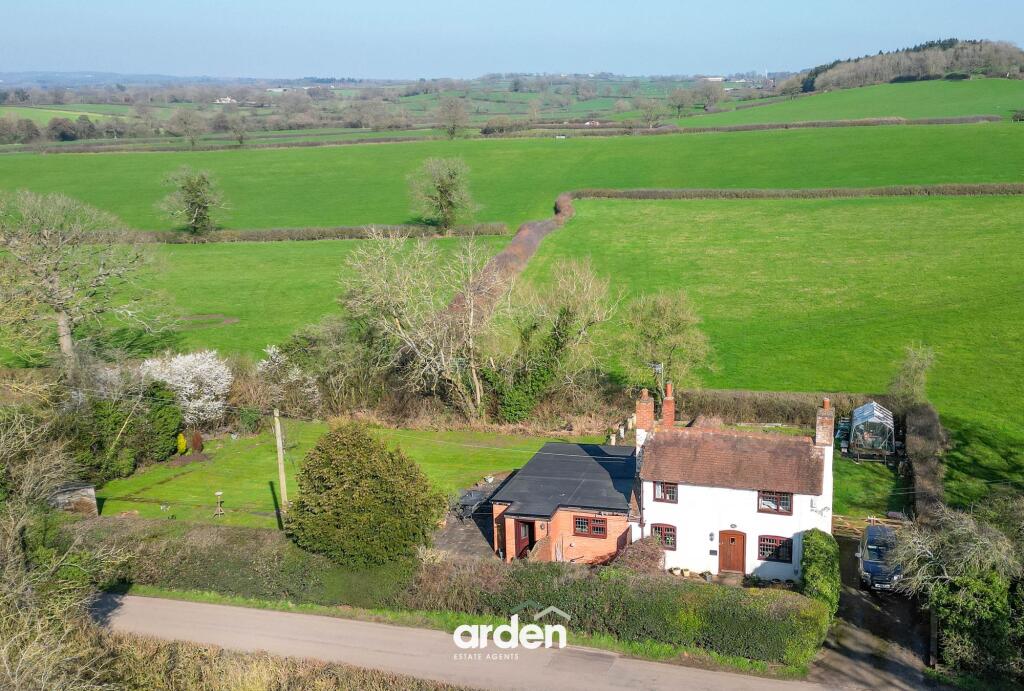 Woodgate Road, Lower Bentley, B60