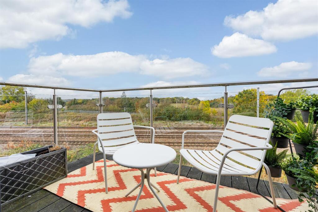 Additional image 14 of Green Close, Brookmans Park, Hatfield