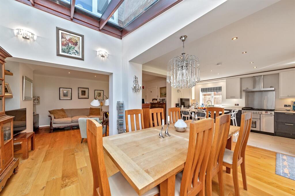 Additional image 8 of Pondfield Crescent, St. Albans