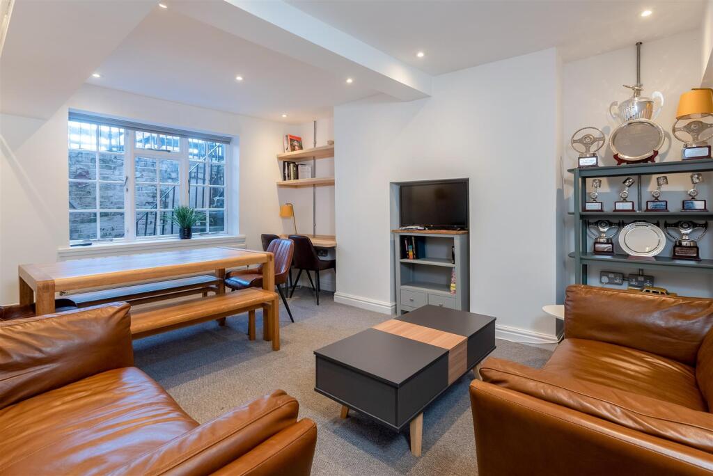 Additional image 17 of Church Street, Alcester B49 5AJ