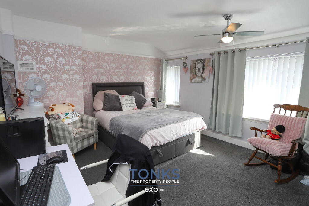 Additional image 11 of Highfield Crescent, Halesowen, B63 2BE