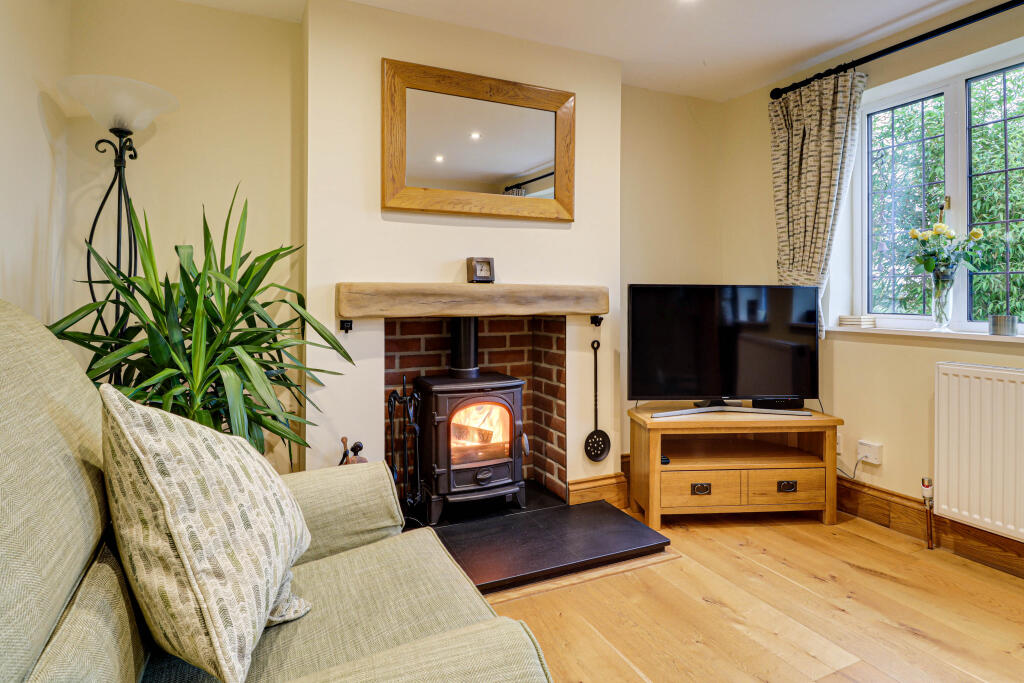 Additional image 24 of Tewin Hill, Tewin, Welwyn, AL6 0LJ