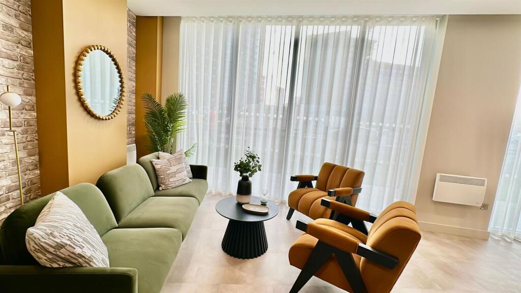 Additional image 20 of BRAND NEW APARTMENT- Boulevard Plaza, Birmingham, B5