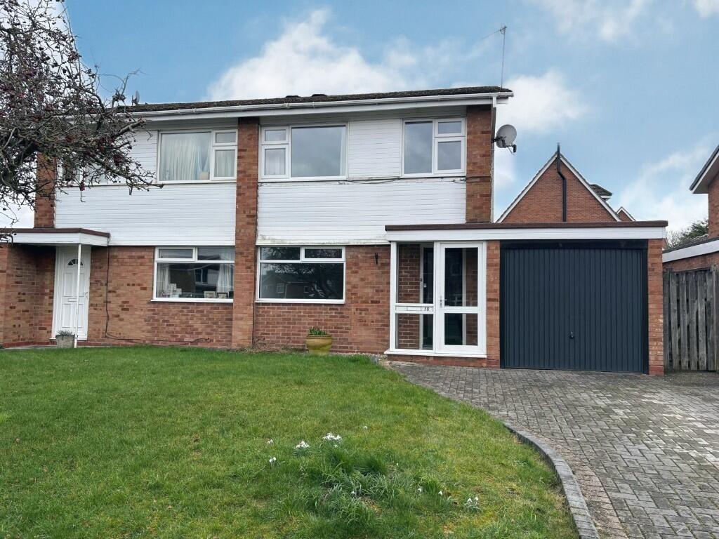 Roslin Close, Bromsgrove, Worcestershire, B60