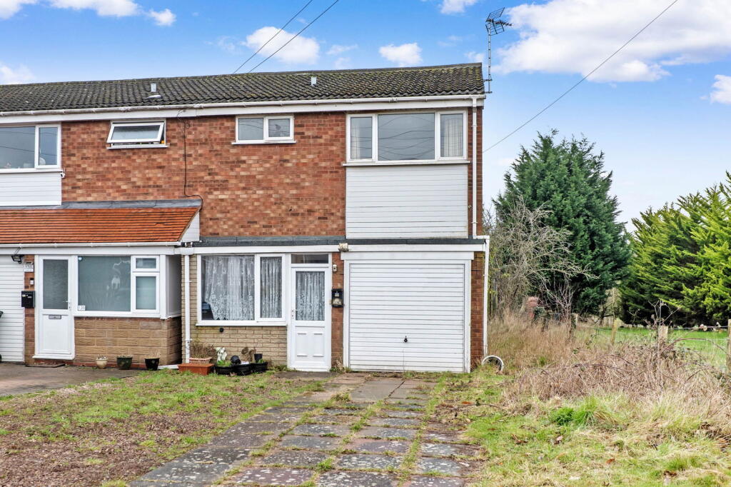 136 Shaw Lane, Stoke Prior, Bromsgrove. B60 4DZ