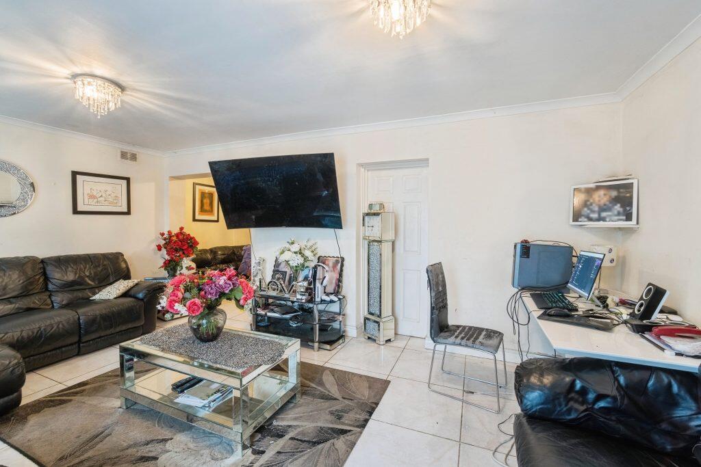 Additional image 5 of Crawford Road, Hatfield, AL10 0PF