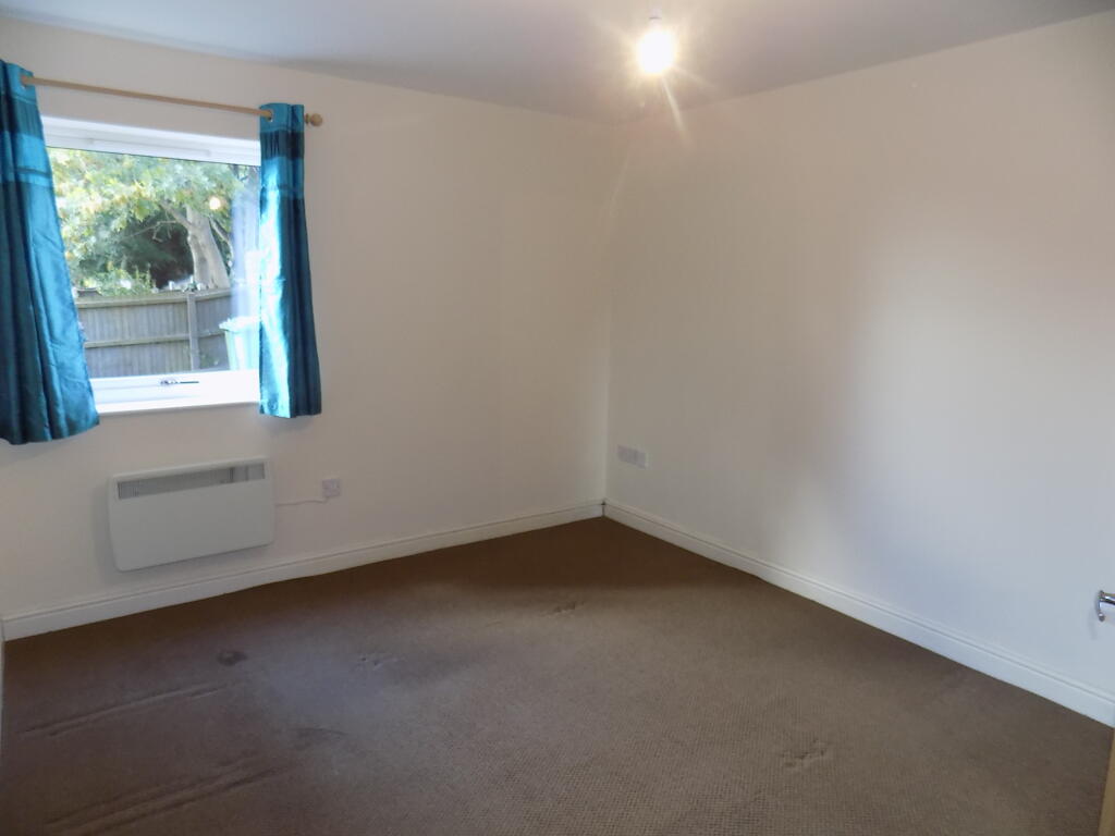 Additional image 4 of Aquinas Court