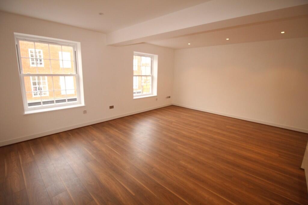 Additional image 5 of Stonehills House, Welwyn Garden City