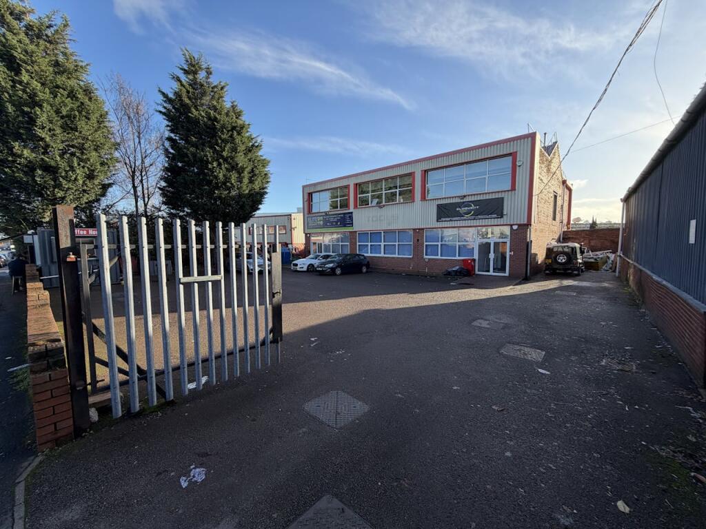 Additional image 4 of 9 and 9a Wainwright Street, Aston, Birmingham, B6 5TH