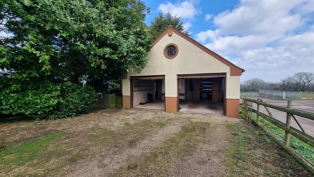 Additional image 31 of Grimpits Lane, Headley Heath