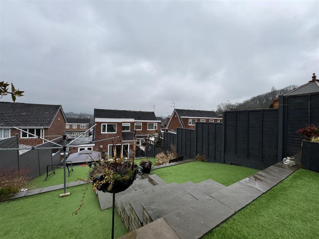 Additional image 22 of Woburn Drive, Halesowen