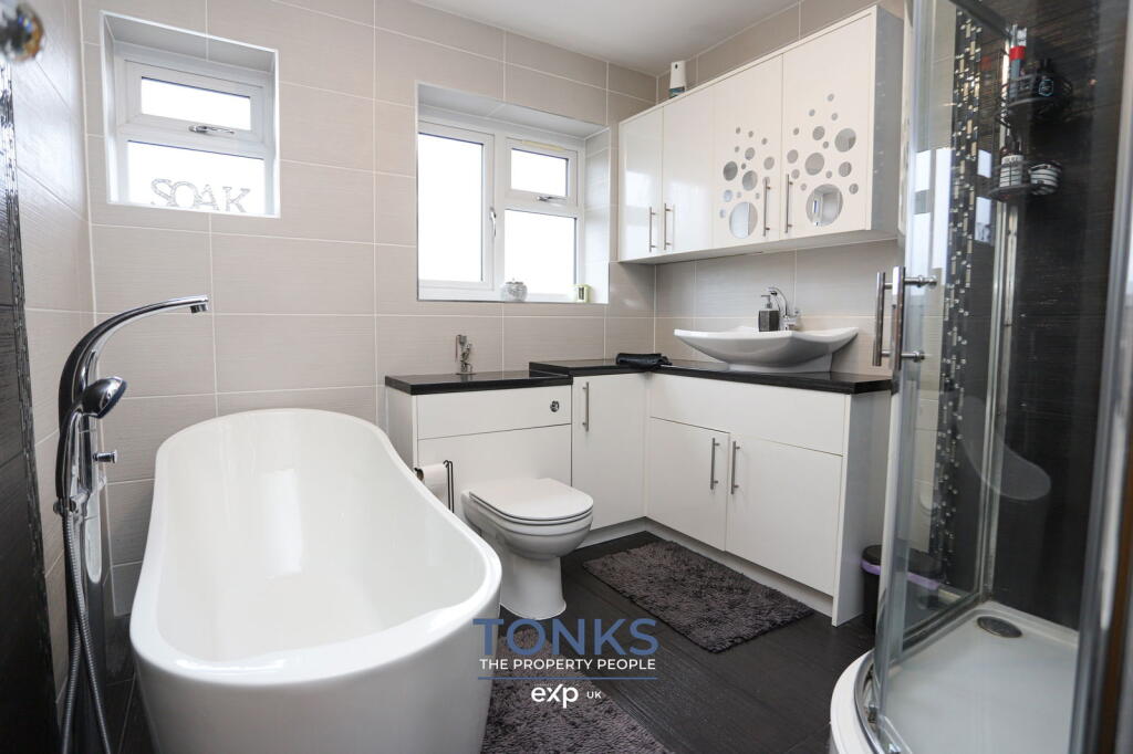 Additional image 20 of Carol Crescent, Halesowen, B63 3RP