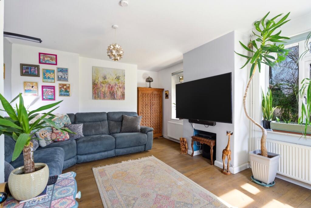 Additional image 2 of Conquerors Hill, Wheathampstead, St. Albans, Hertfordshire, AL4