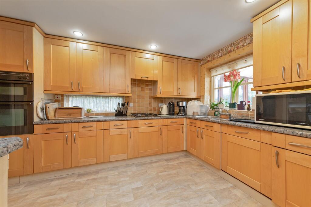 Additional image 5 of The Broadway, Wheathampstead, St. Albans