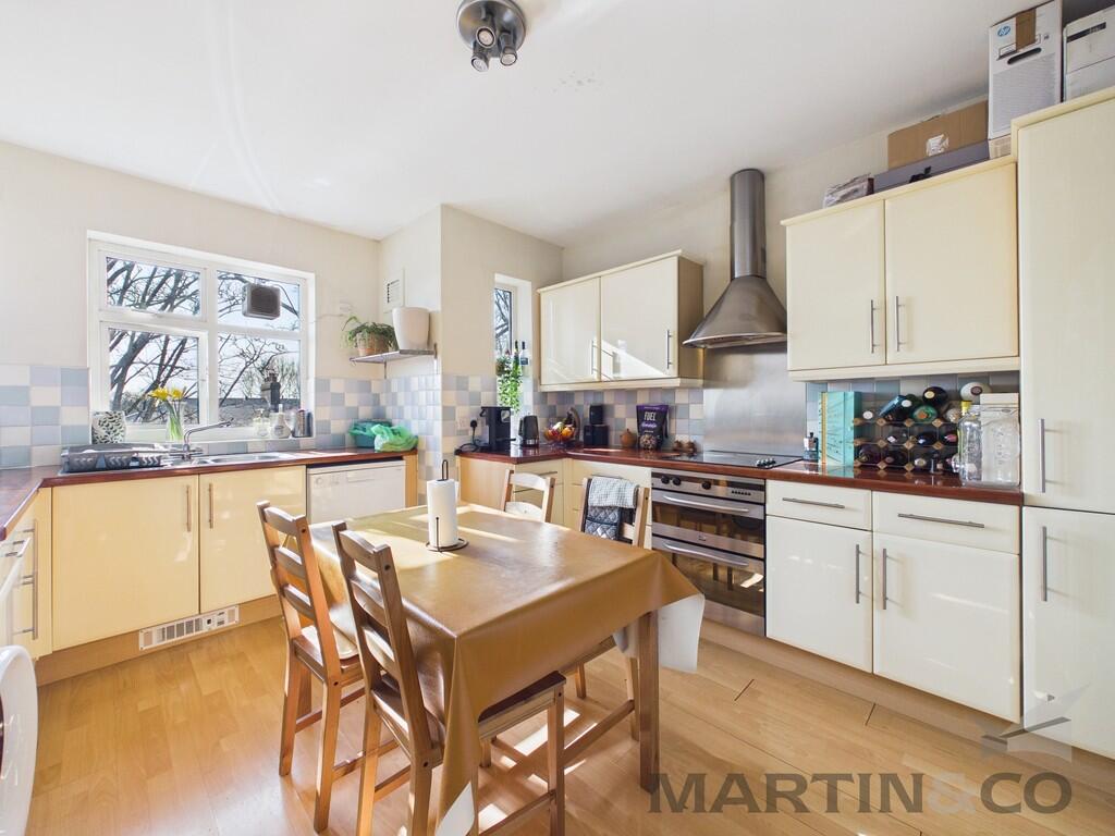 Additional image 13 of Grosvenor Road - Station Location