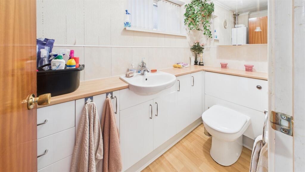 Additional image 14 of Links View, Halesowen