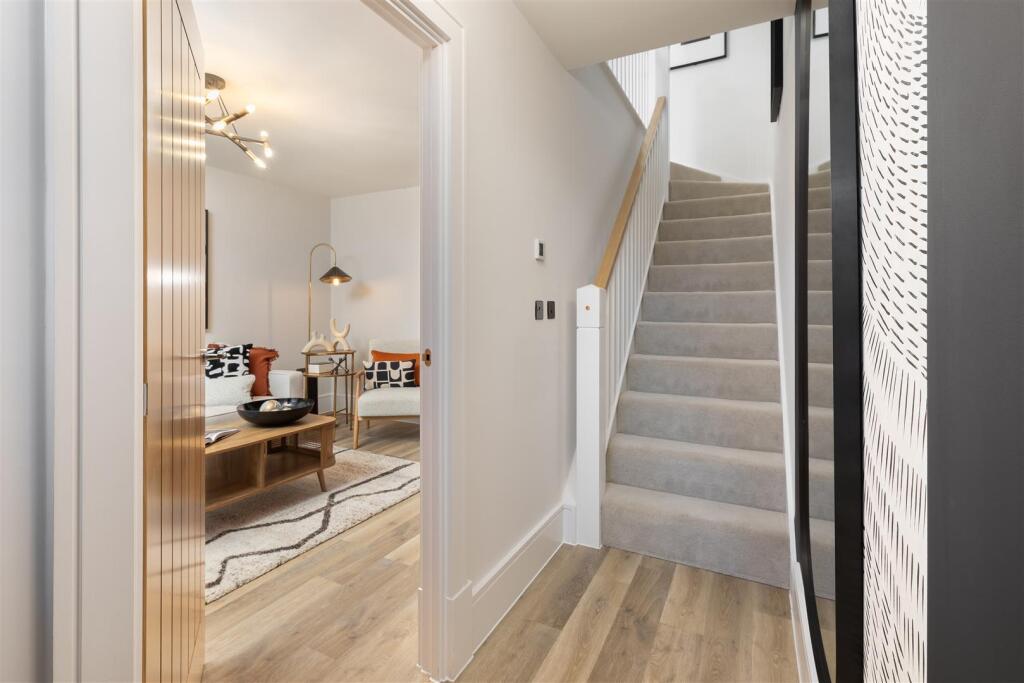 Additional image 8 of No 16, Maybank, Manor Way, Halesowen