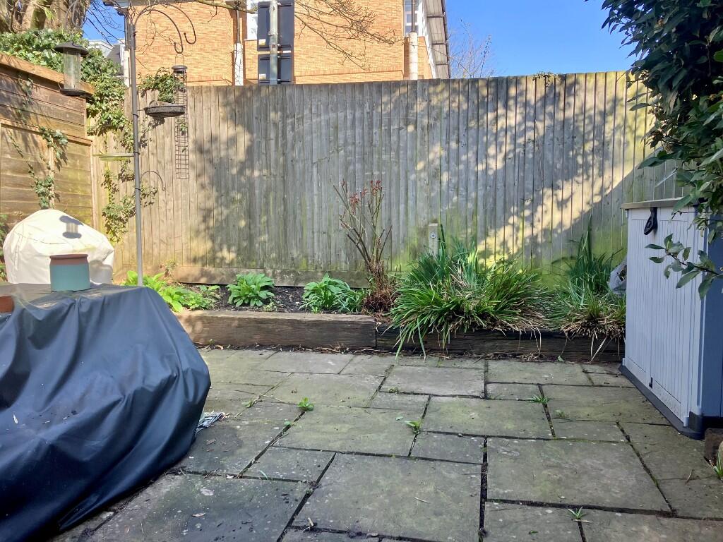 Additional image 11 of Hart Road, St. Albans, Hertfordshire, AL1 1NF