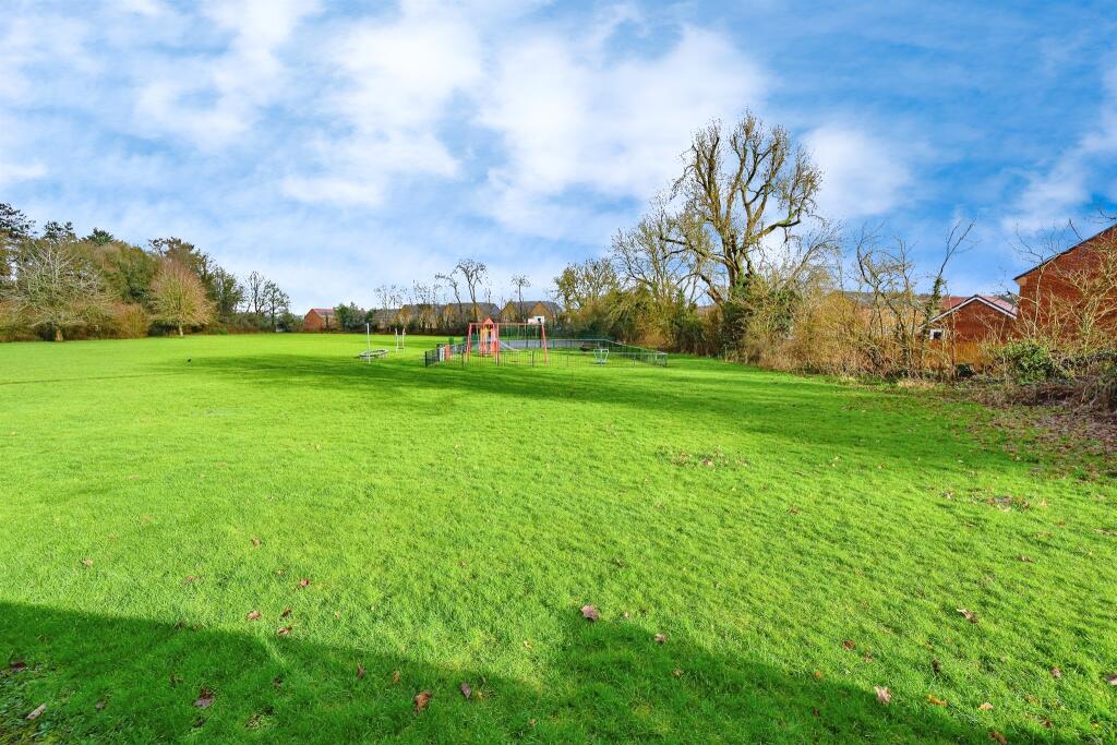 Additional image 15 of Admirals Close, Colney Heath, St. Albans