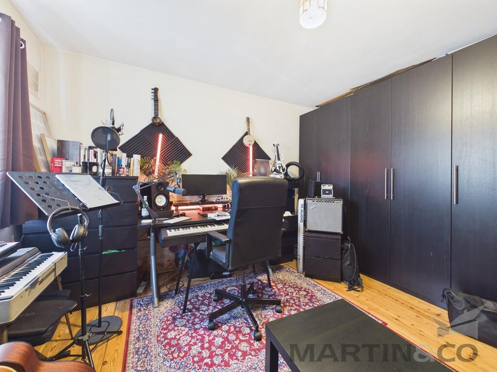 Additional image 9 of Grosvenor Road - Station Location