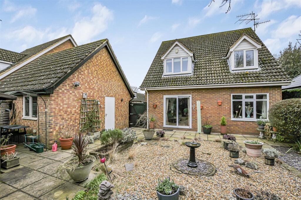 Additional image 14 of Yule Close, Bricket Wood, St. Albans