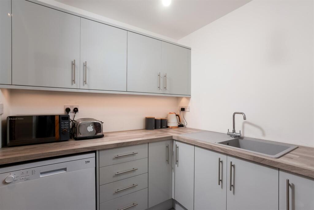 Additional image 23 of Church Street, Alcester B49 5AJ