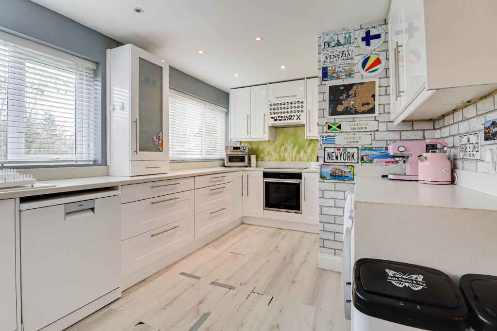 Additional image 6 of Meadowcroft, St. Albans, Hertfordshire, AL1