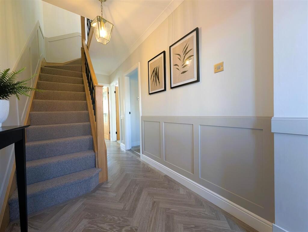 Additional image 32 of Fallowfield Road, Halesowen