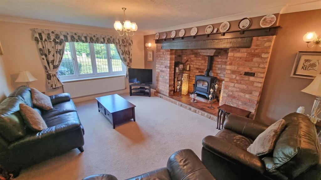 Additional image 21 of Hollywood Lane, Hollywood