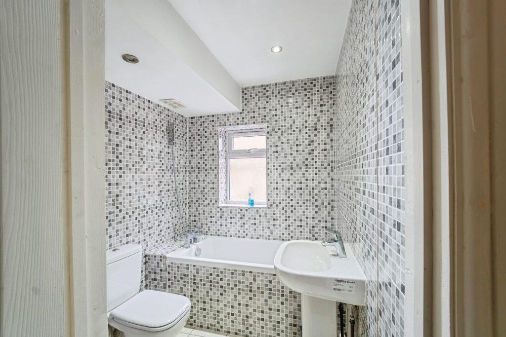 Additional image 32 of Crawford Road, Hatfield, AL10 0PF