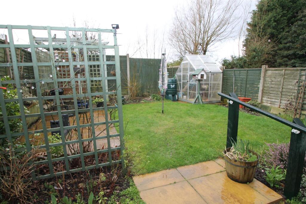 Additional image 14 of Barnswood Close, Halesowen