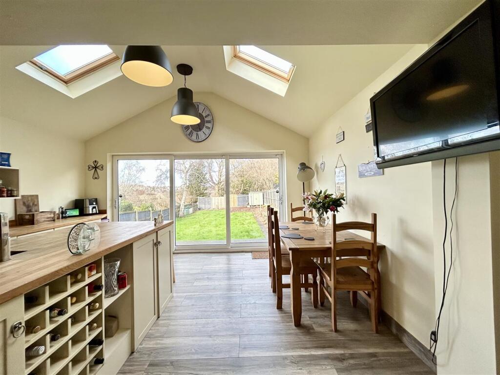 Additional image 29 of Meadowbrook Road, Halesowen