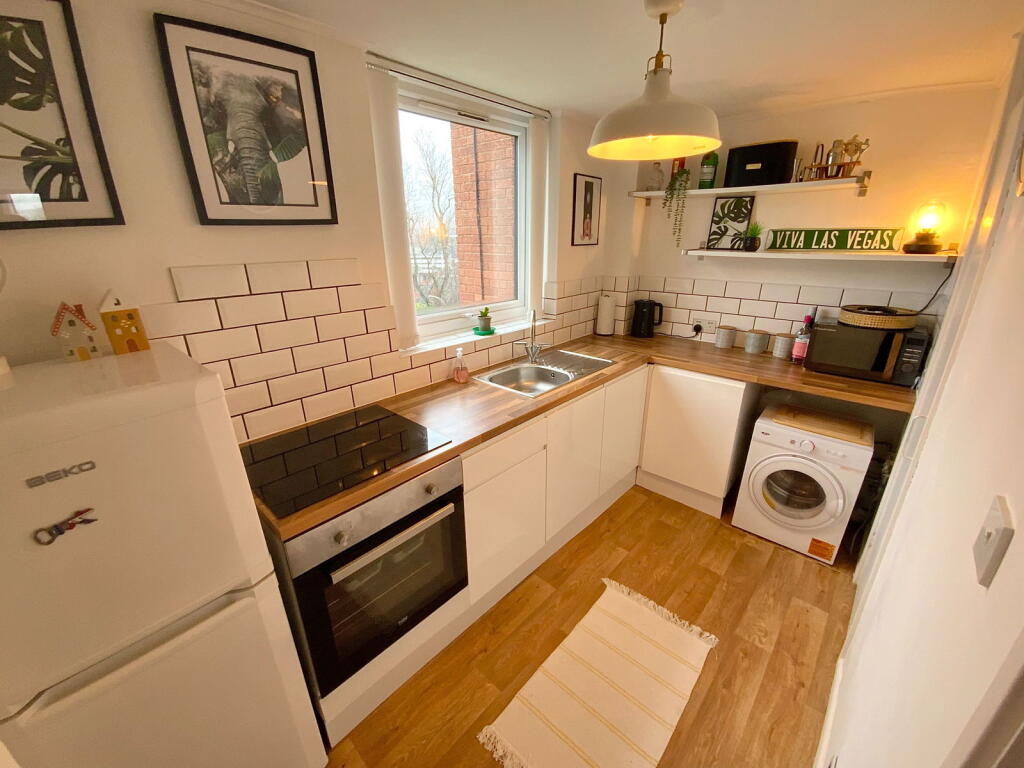 Additional image 4 of Blackberry Lane, Halesowen, B63 4NZ