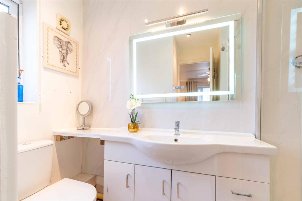 Additional image 17 of Daffodil Close, Hatfield