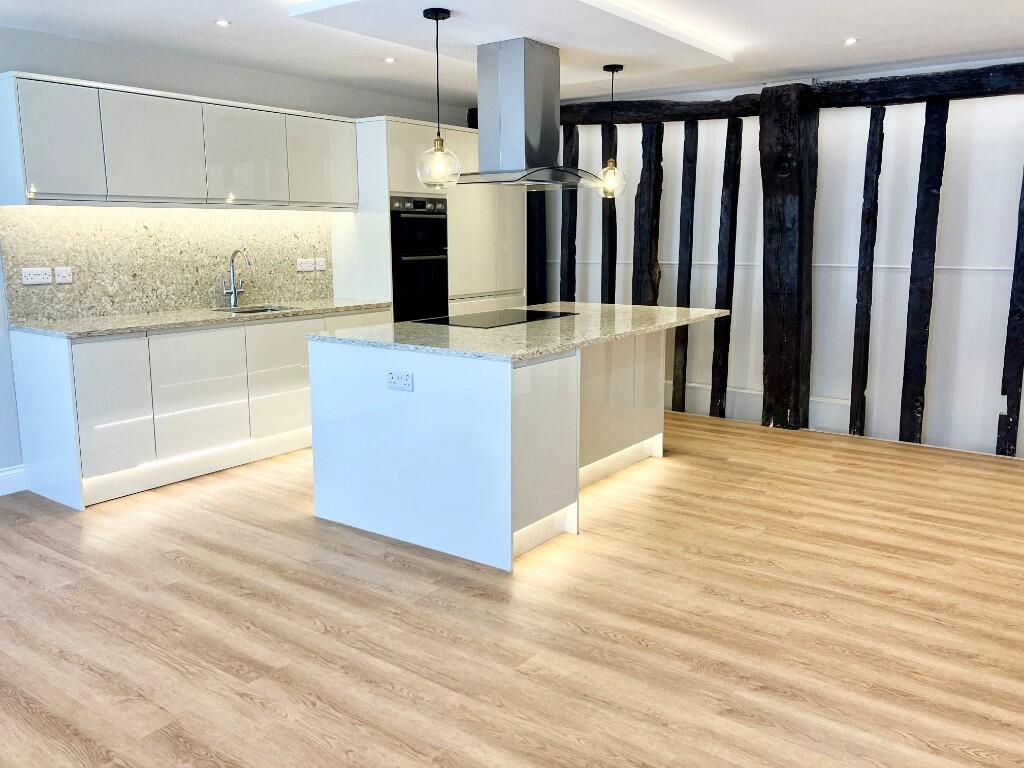 Chequer Street, St. Albans, Hertfordshire, AL1 3XZ