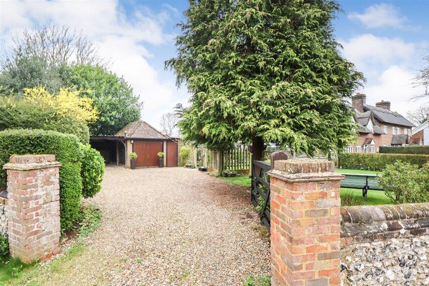 Additional image 23 of Hatching Green, Harpenden, AL5