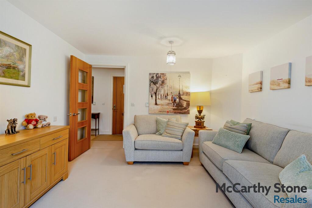 Additional image 3 of Peel Court, College Way, Welwyn Garden City, Hertfordshire, AL8 6DG