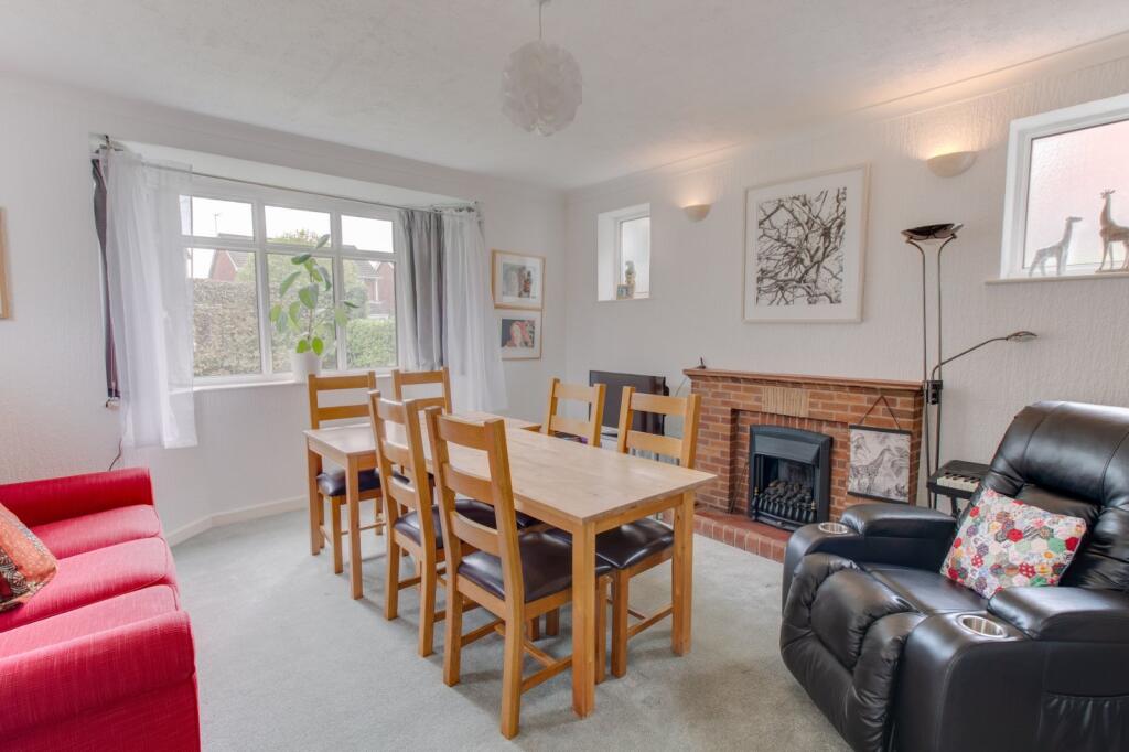 Additional image 5 of Marlborough Avenue, Bromsgrove, Worcestershire, B60