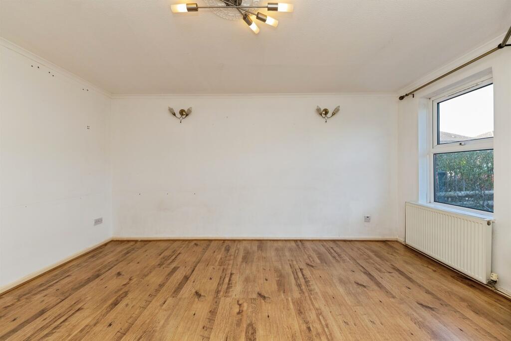 Additional image 5 of Creswick Court, Welwyn Garden City