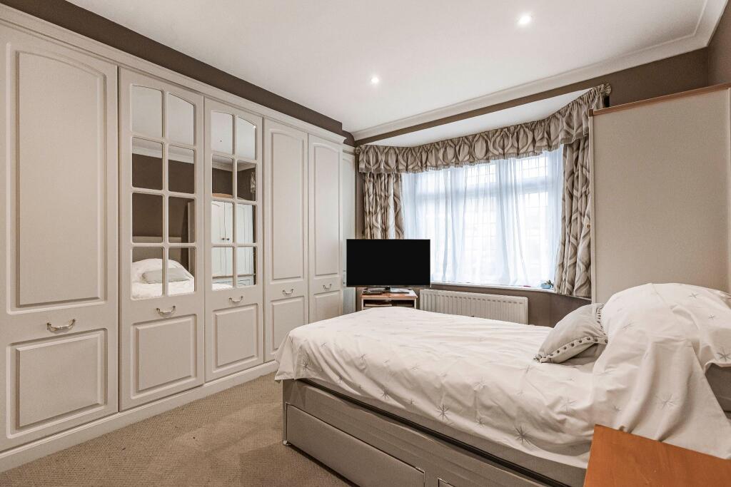 Additional image 11 of Holloways Lane, Welham Green, AL9