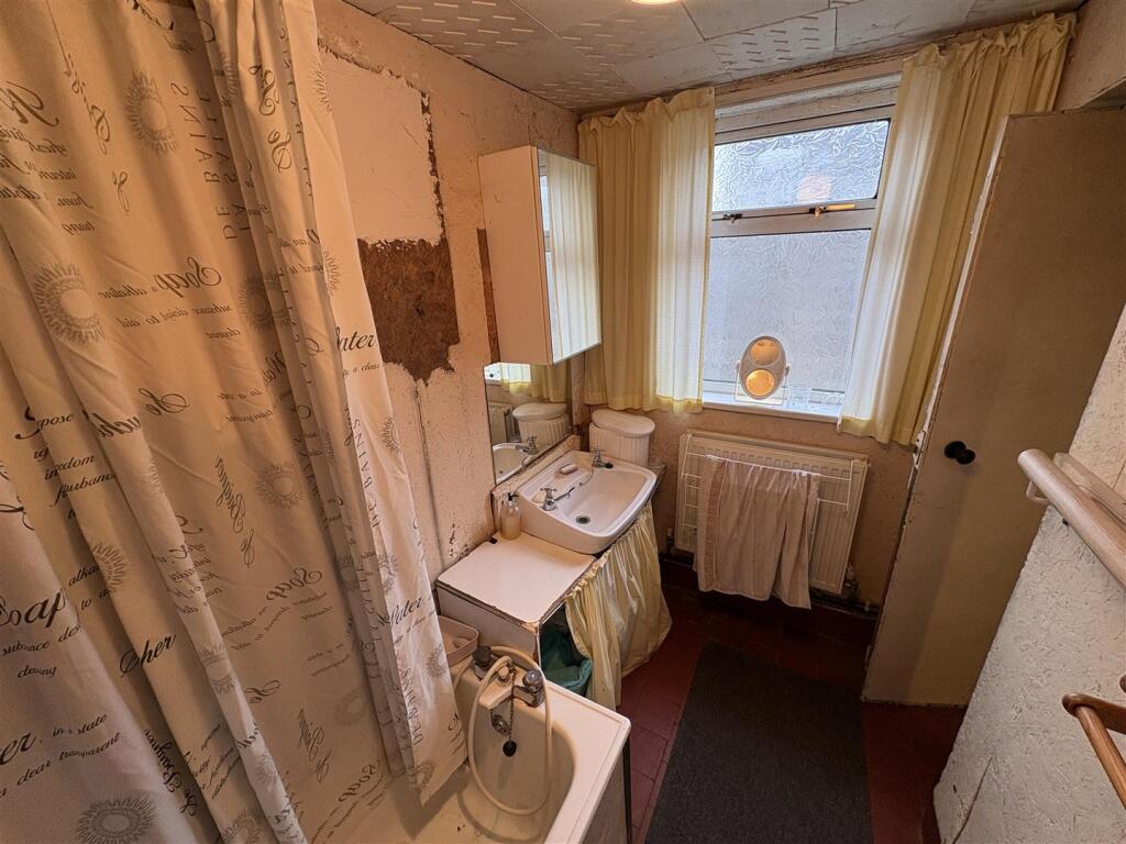 Additional image 20 of Nimmings Road, Halesowen