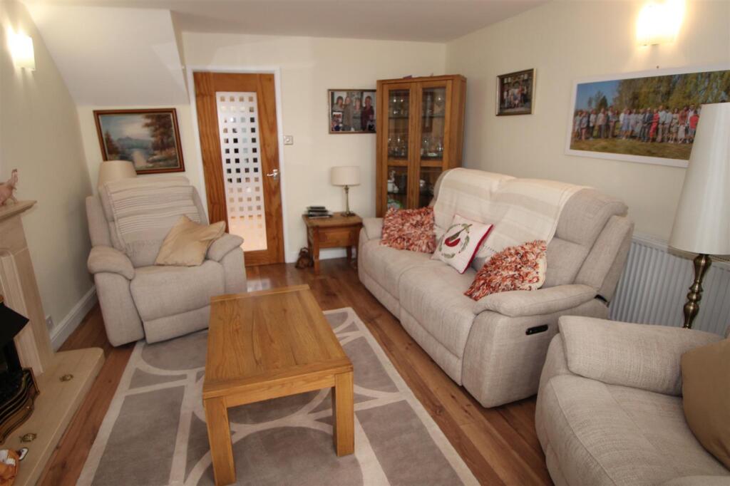 Additional image 9 of Barnswood Close, Halesowen