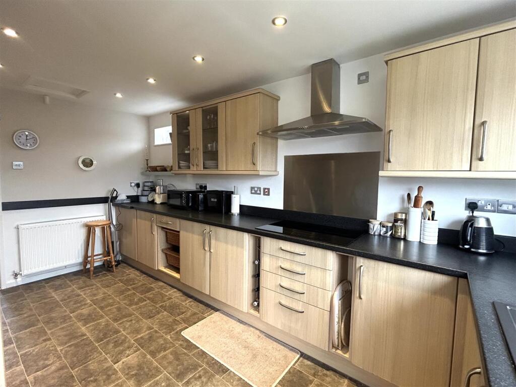 Additional image 7 of Greenbush Drive, Halesowen